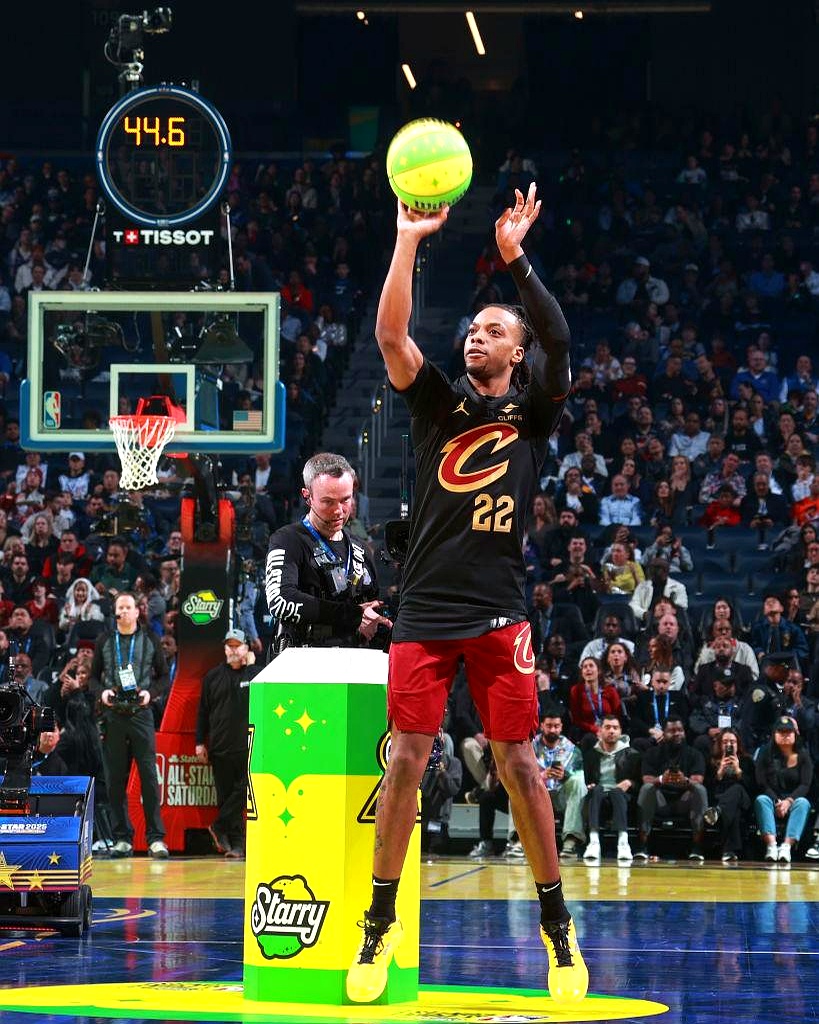 随机包含德罗巴连续十二场比赛得分超过精彩发挥，热火挑战极限！的词条